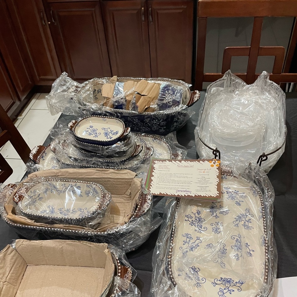 Blue Floral Ceramic Bakeware Set